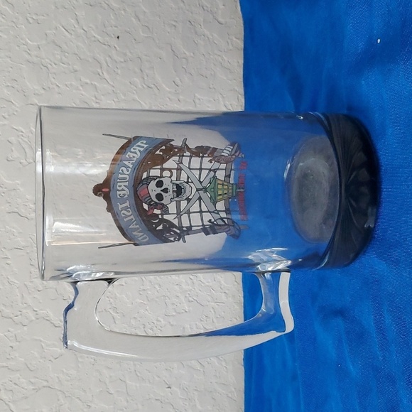 VTG Treasure Island at the Mirage, Las Vegas Beer Mug with Skull & Cross… - Picture 3 of 7